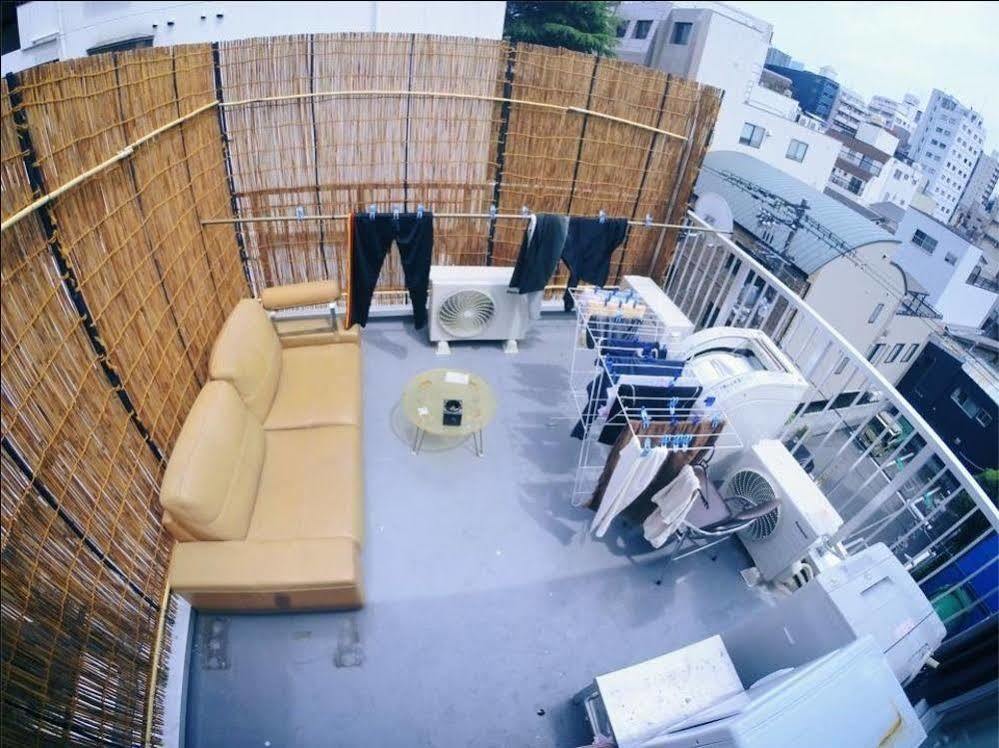 Vitti Lodge & Family Apartment - Hostel Osaka Exteriör bild